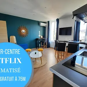 Pantaiahomes - Blu Baru - Parking - Climatise - Netflix Apartment
